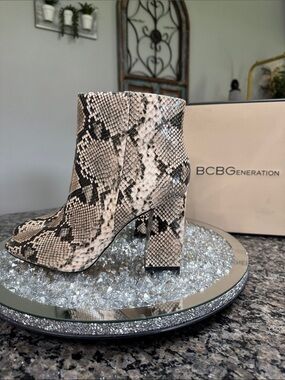 BCBGeneration Women's Snake Print Block Heel Ankle Boots - NEW 10